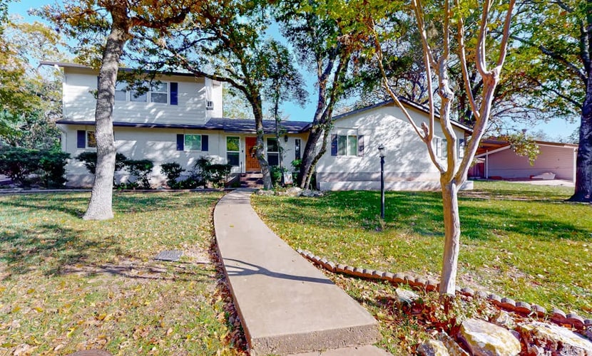 Snowbird-Friendly Home w/ Enclosed Yard, Firepit, Central AC, & High-Speed WiFi