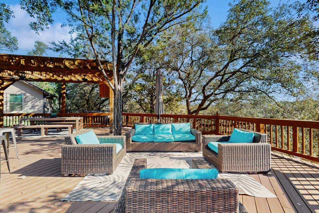Spicewood Sunset Lake Villa