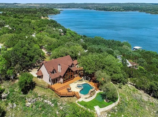 Spicewood Sunset Lake Villa