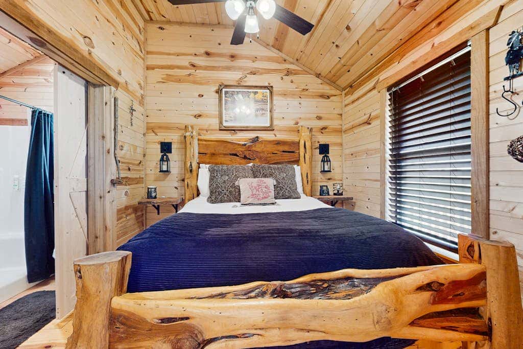 River's SkyView Lodge