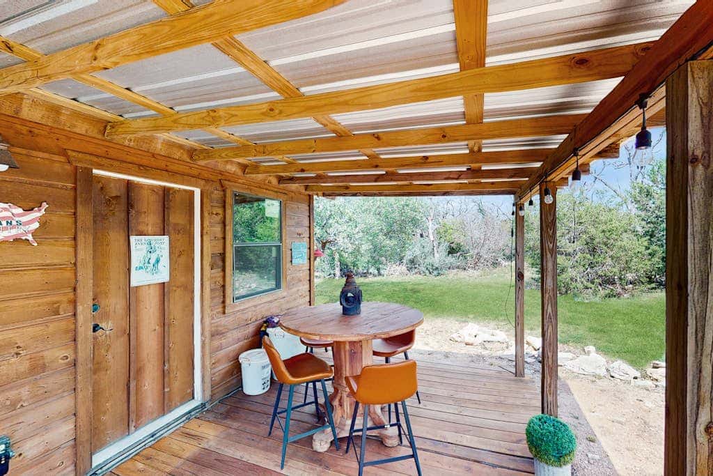 River's SkyView Lodge