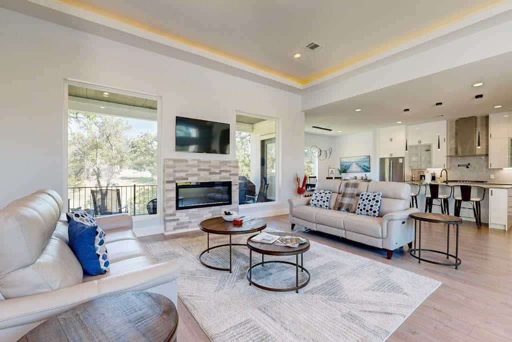4BR Horseshoe Bay Escape | Pool Table + Golden Tee