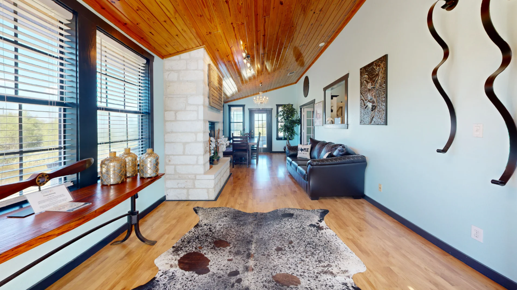 Headquarters Hideaway