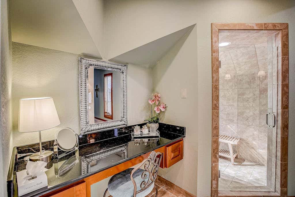 Stone Lodge