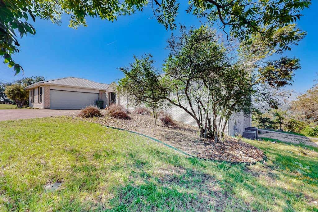 2-story home with covered patio, balcony, fireplace, streaming, great views, W/D