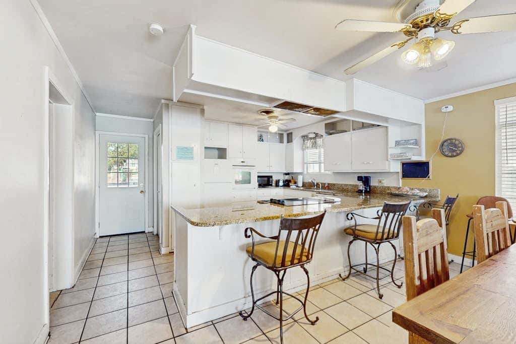 Sunny Days Lake Retreat - Main Home