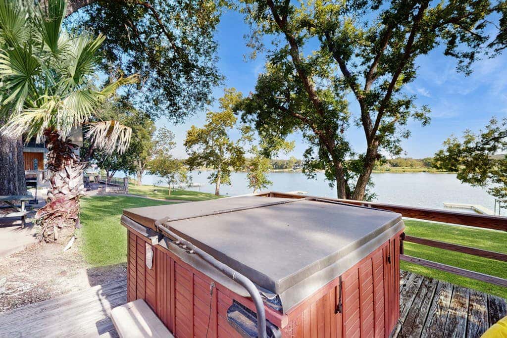 Sunny Days Lake Retreat - Main Home