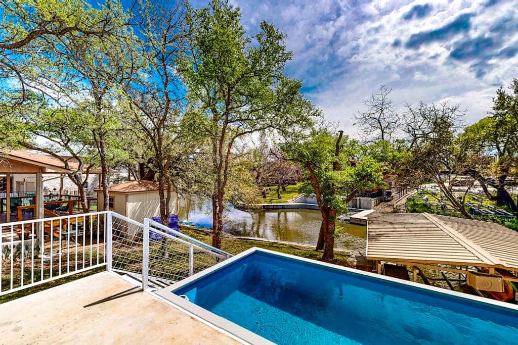 Treetop on LBJ