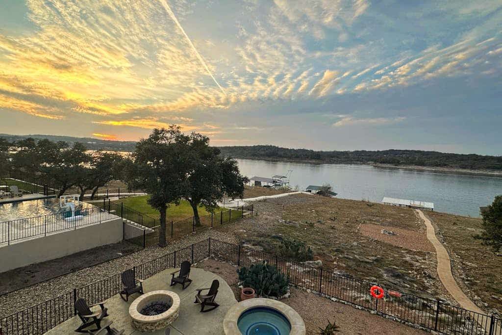 Scenic riverfront home w boat access, private pool/hot tub - close to shopping