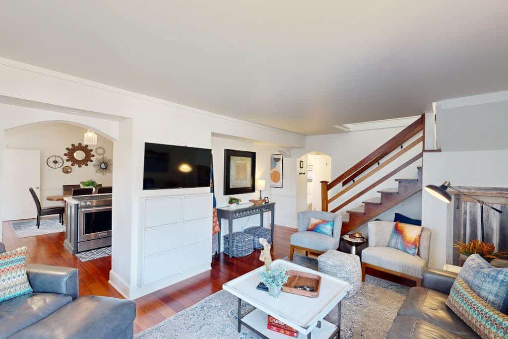 Elegant ocean-view home with firepit & W/D - walk to Moonstone Beach