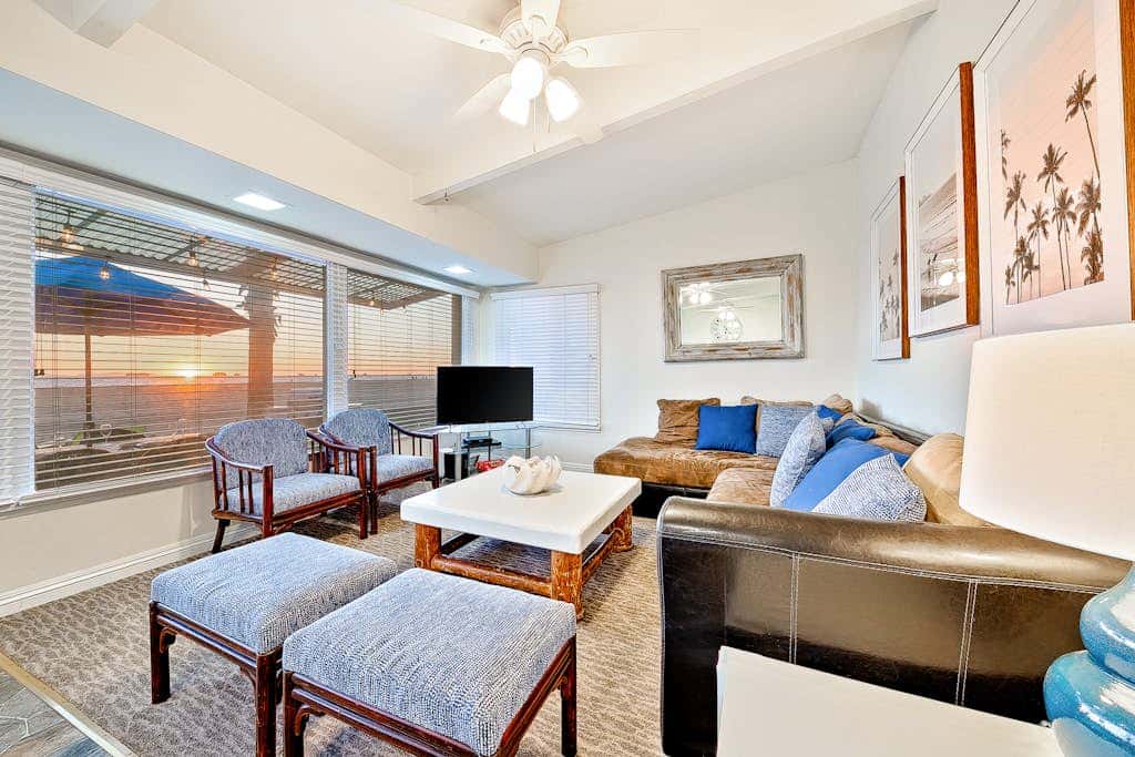 Seascape Compound