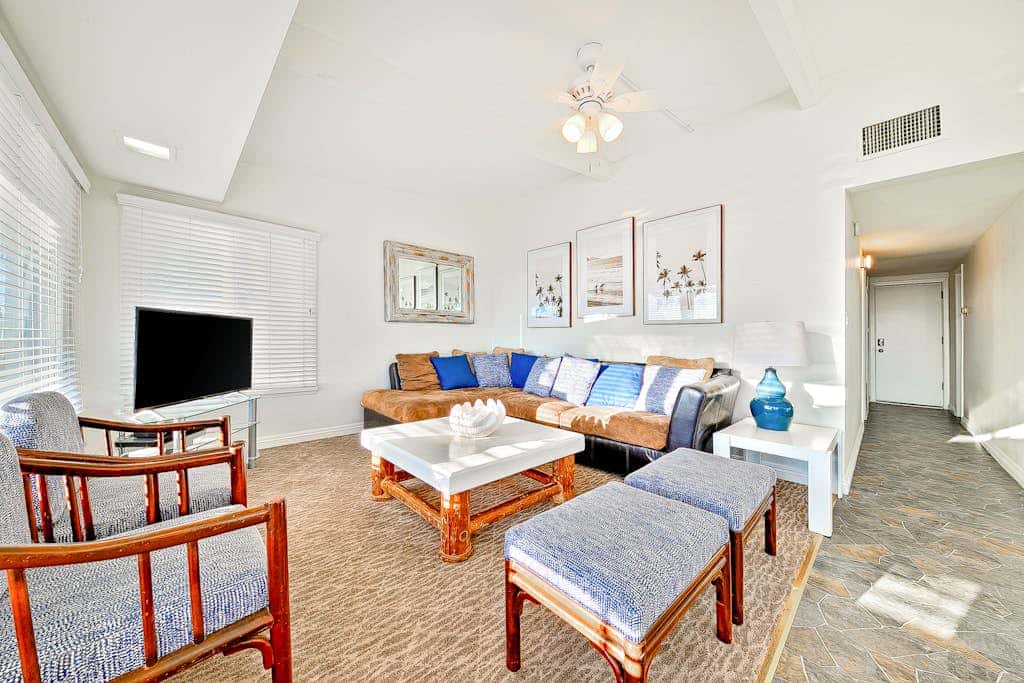Seascape Compound