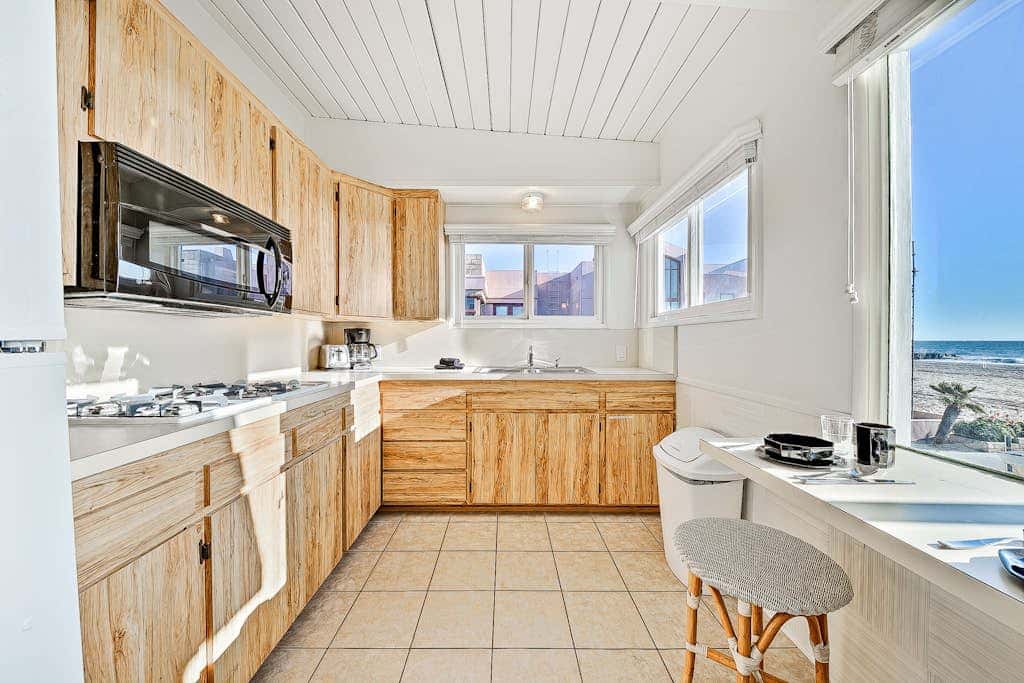 Seascape Compound