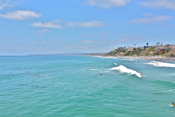 Luxurious townhouse with ocean view, easy walk to beach & village center