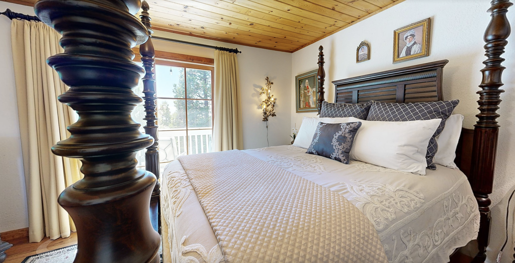 Treetop Cottage