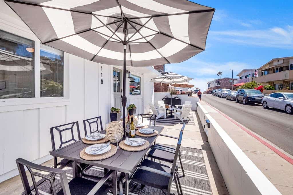 Newly renovated Beach Compound with A/C & 5-car parking