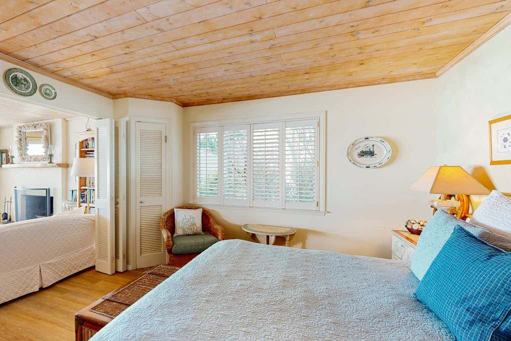 Oceanfront Delight