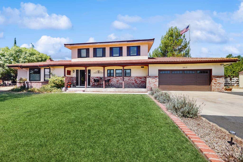 Templeton Top of the Hill View Home