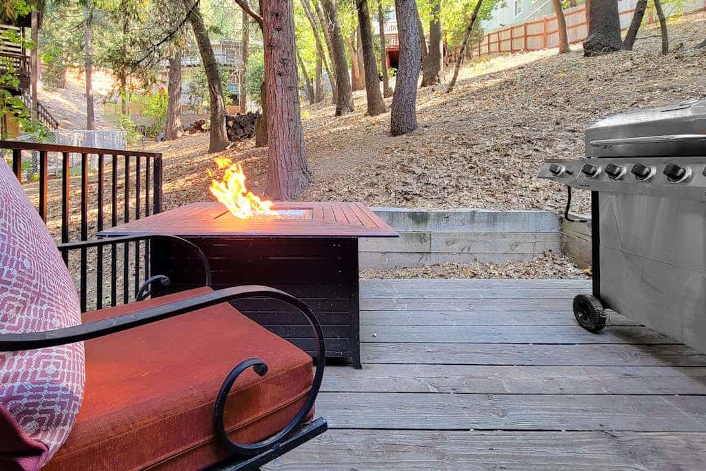 Walk to lake  | BBQ Grill | Fire pit| Shuffleboard