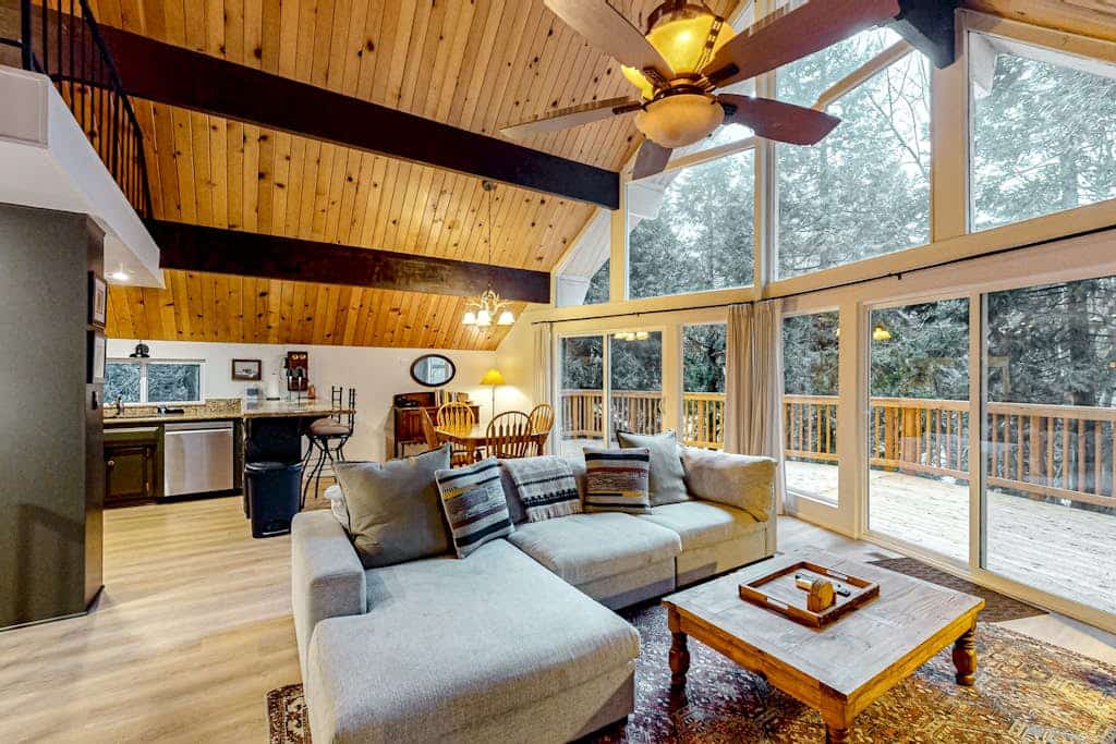 Enchanting lake retreat with fireplace, games, & great deck views - dog-friendly