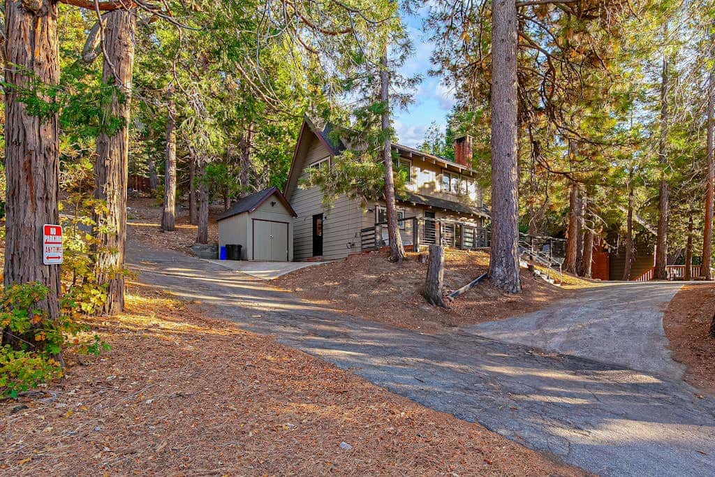 Serene Cabin