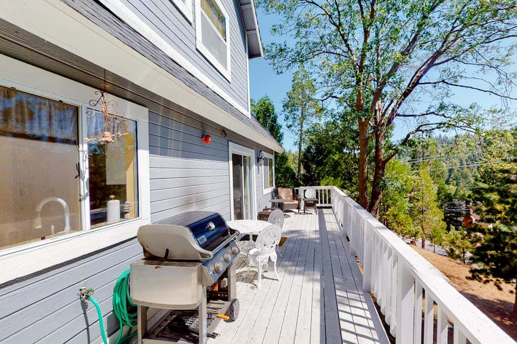Tree-Top Getaway