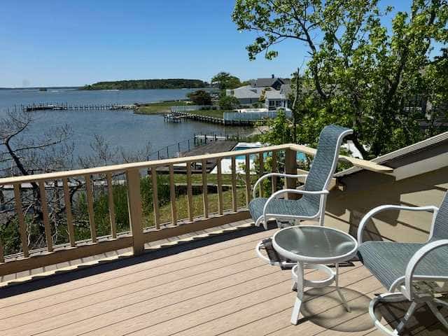 Baystrand II in Dewey Beach walk to beach