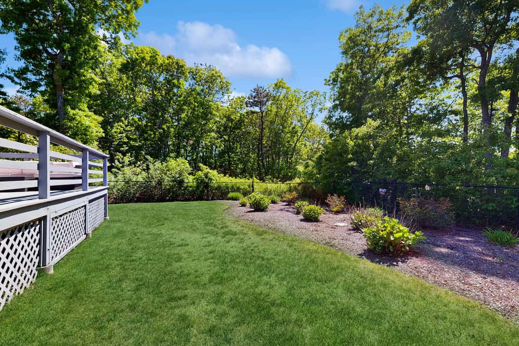 Bright Falmouth Home With Open Layout, AC & Deck
