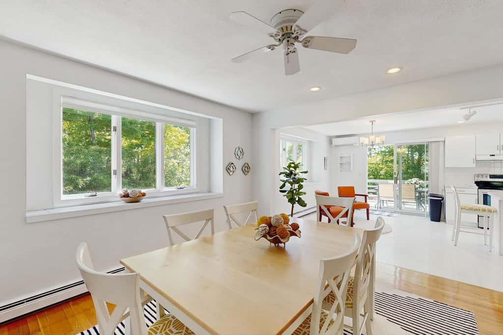 Bright Falmouth Home With Open Layout, AC & Deck