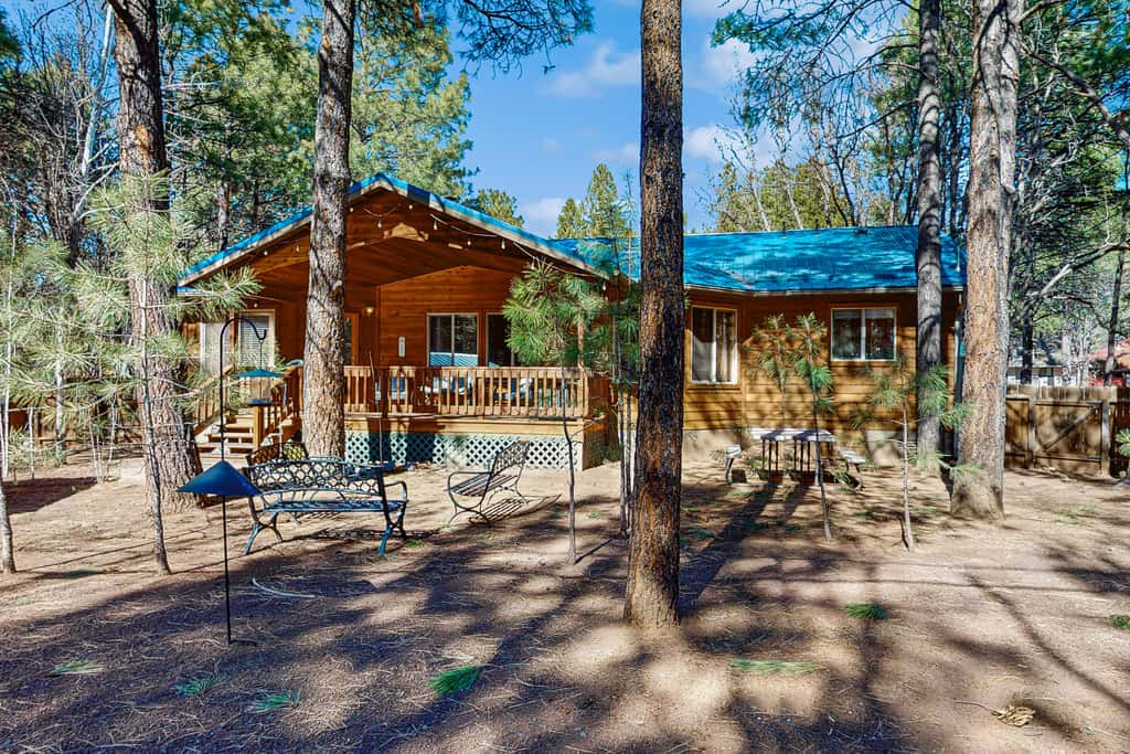 Fire Pit + Yard: Woodsy Retreat Near Woodland Lake