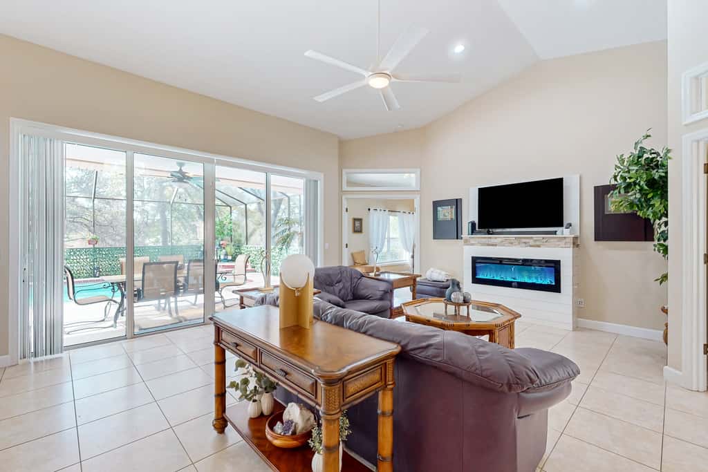 Golfer's Oasis w/ Pool in Black Diamond Ranch!
