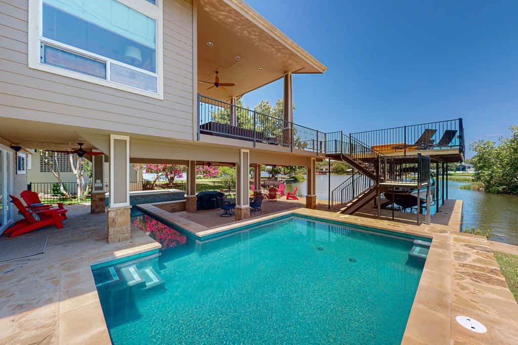 Luxurious Retreat on Lake LBJ: Pool, Hot Tub, Dock