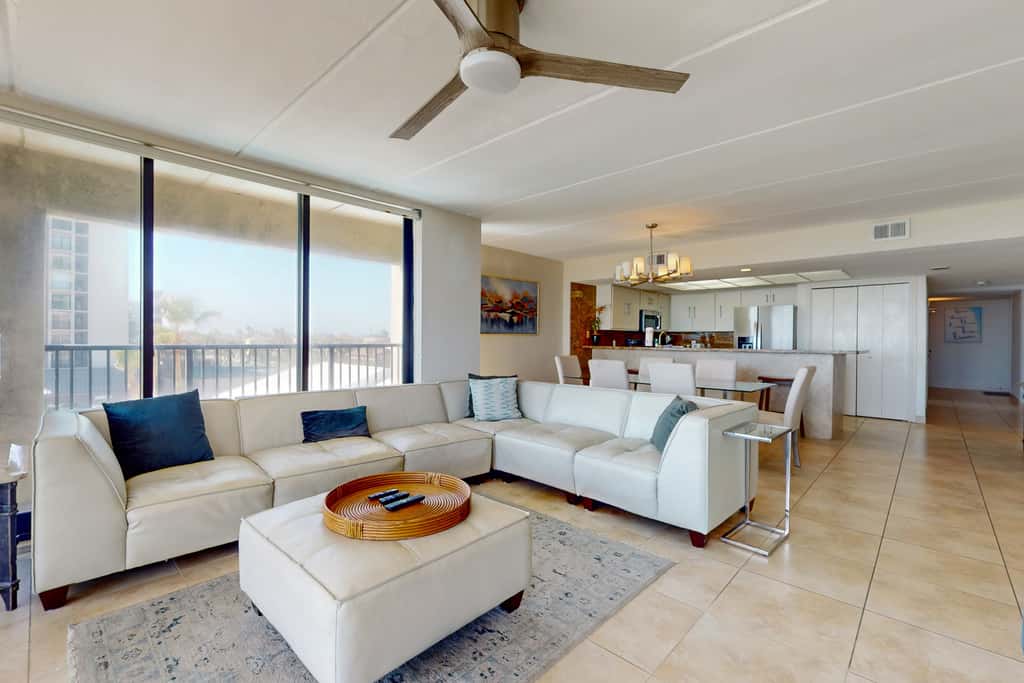 Luxe Corner 3BR, Gulf View: Suntide III - Unit 410