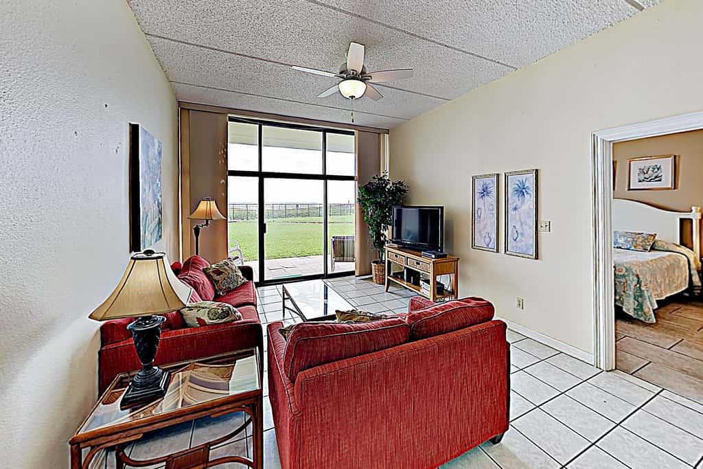 Resort 2BR w/ Patio, Perks: Suntide III - Unit 104