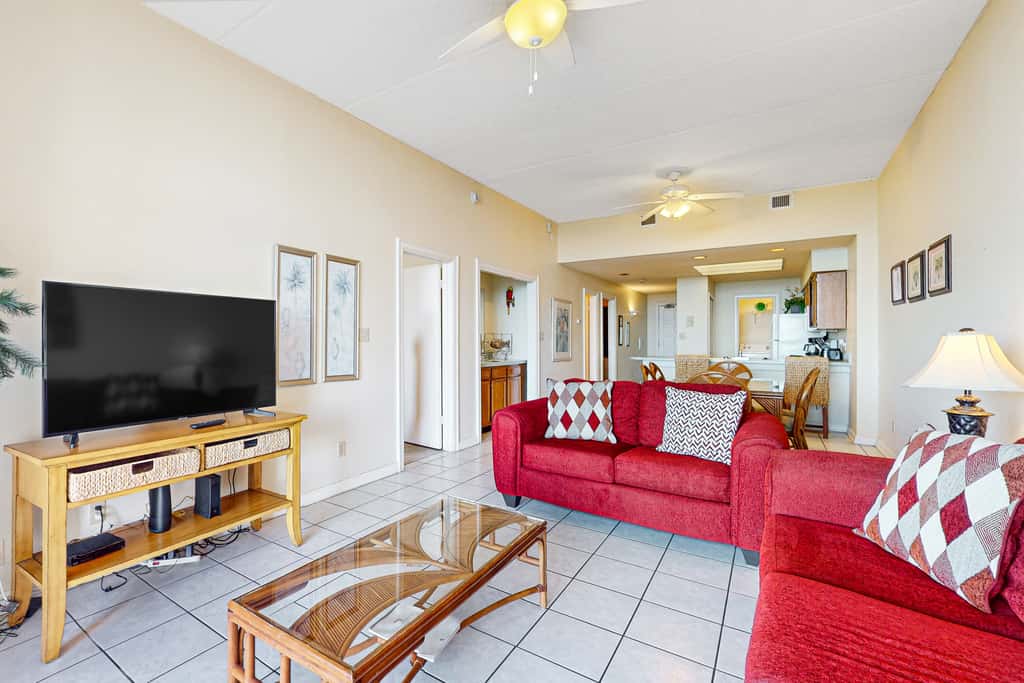 Resort 2BR w/ Patio, Perks: Suntide III - Unit 104