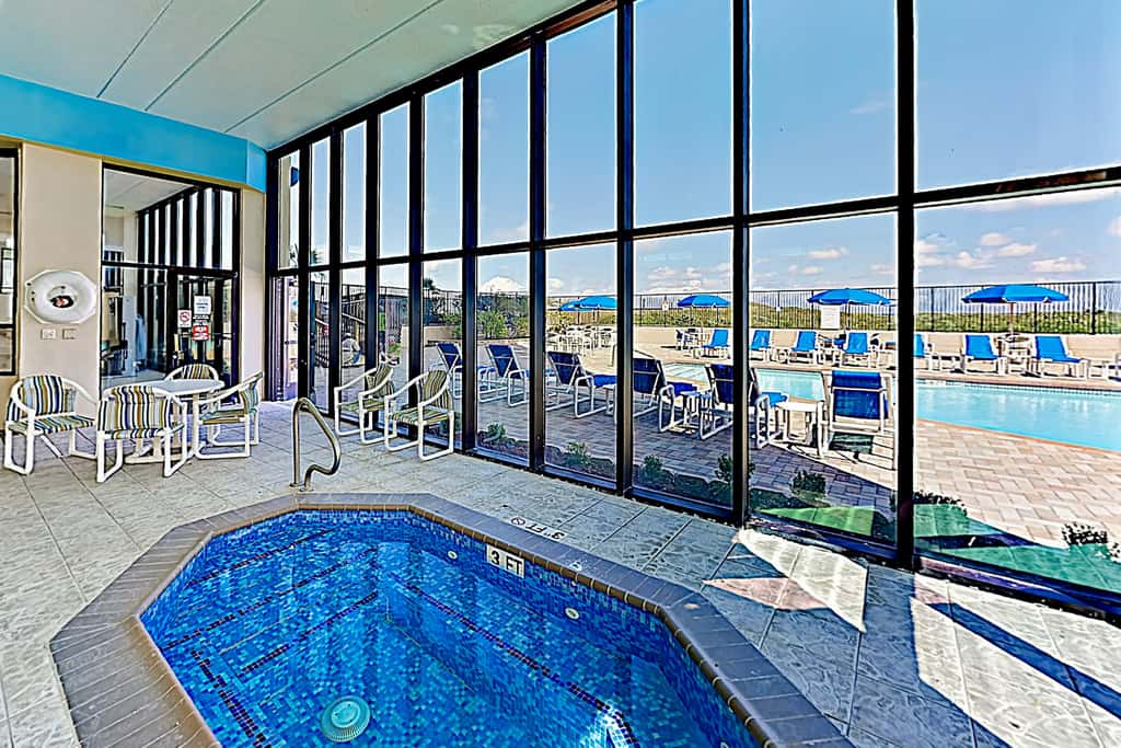 2BR w/ Patio, Luxury Perks: Suntide III - Unit 102