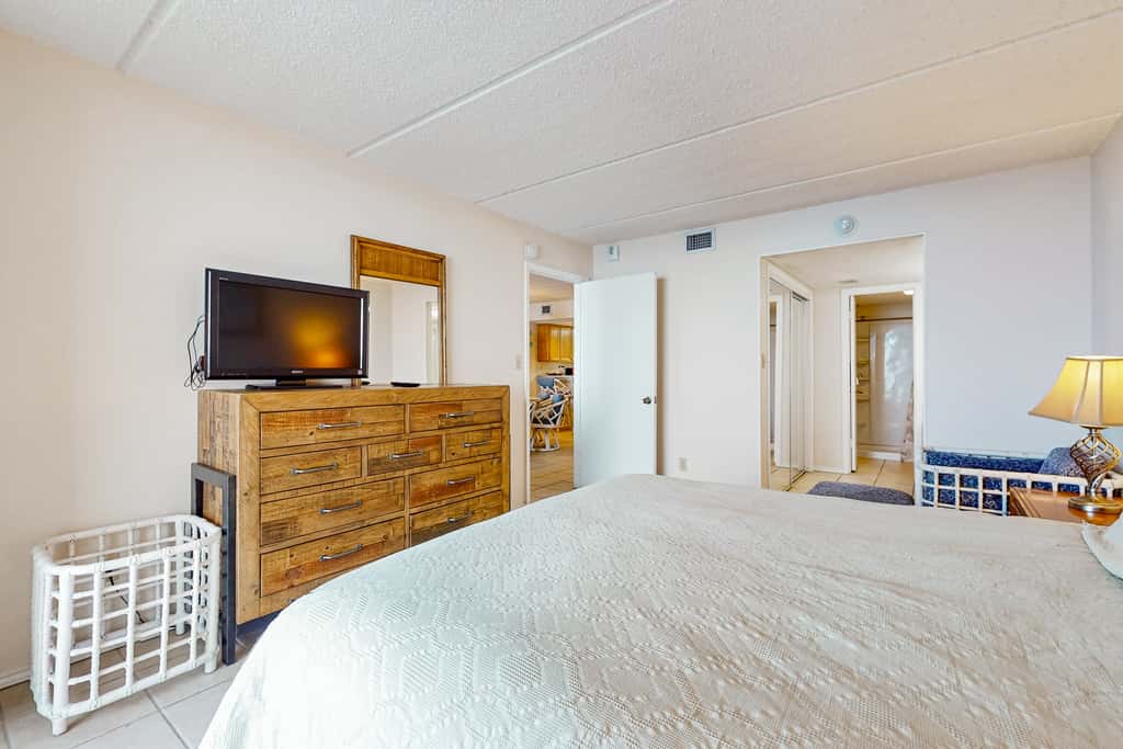 Epic Gulf View, Luxe Perks: Suntide III - Unit 707