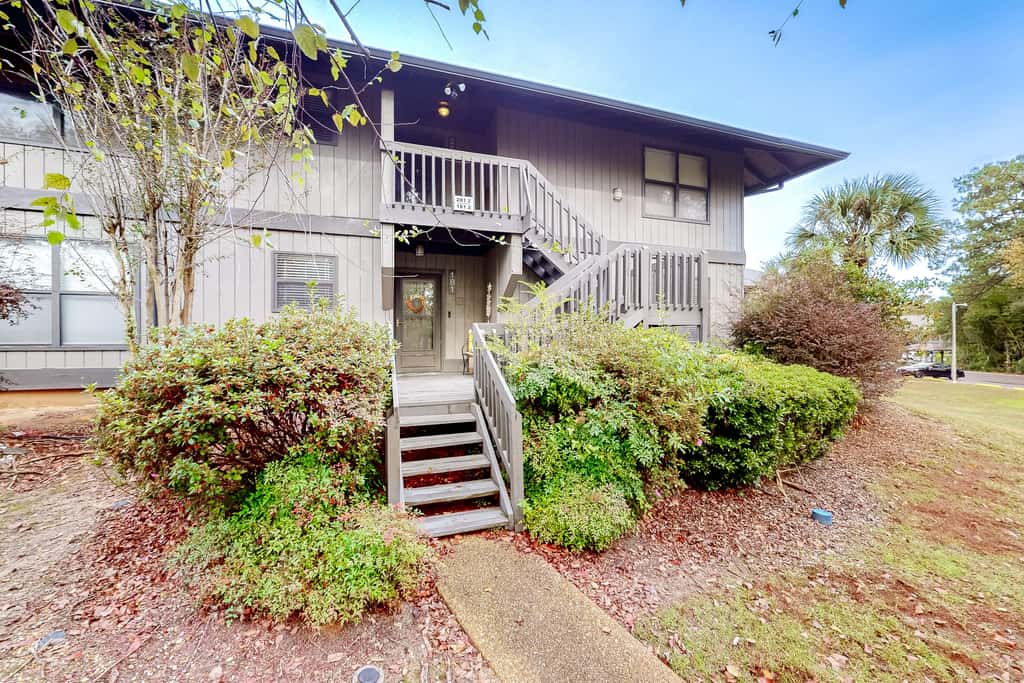 Lanai Village Condo w/ Pool & Tennis! Dog Friendly