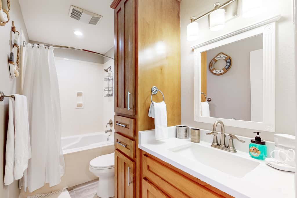 Lanai Village Condo w/ Pool & Tennis! Dog Friendly