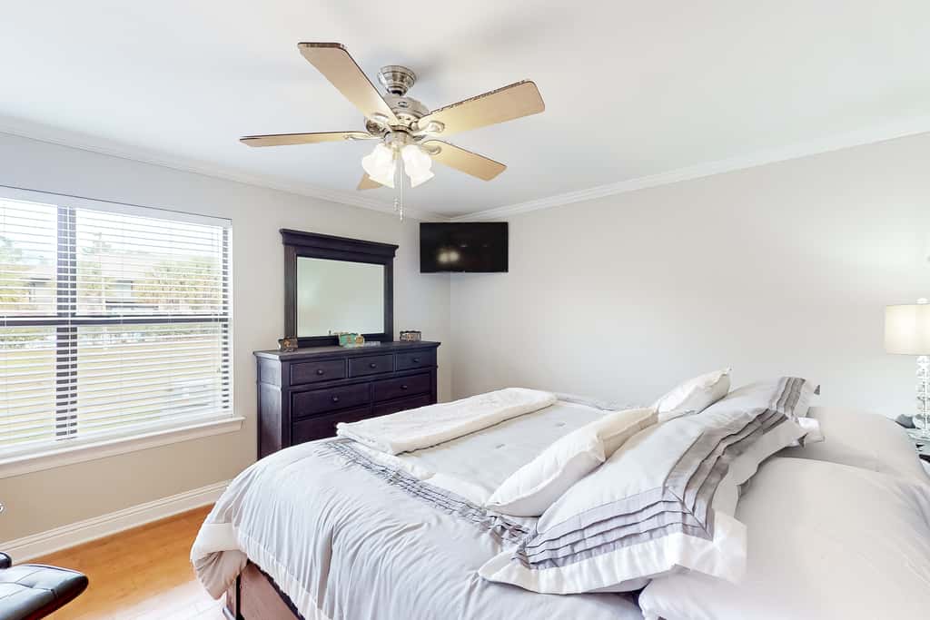 Lanai Village Condo w/ Pool & Tennis! Dog Friendly