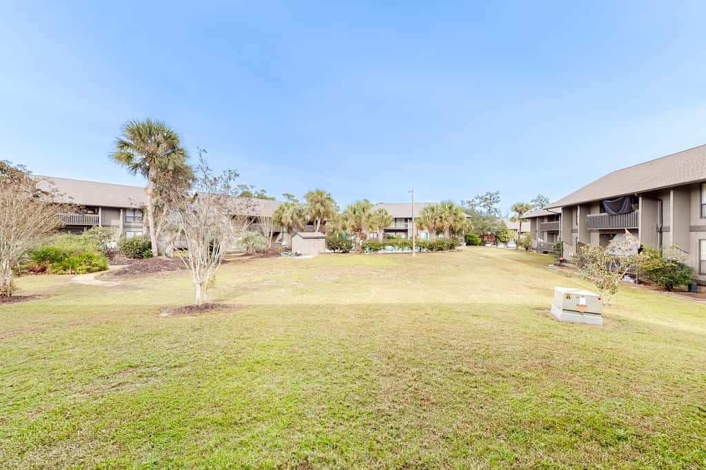 Lanai Village Condo w/ Pool & Tennis! Dog Friendly