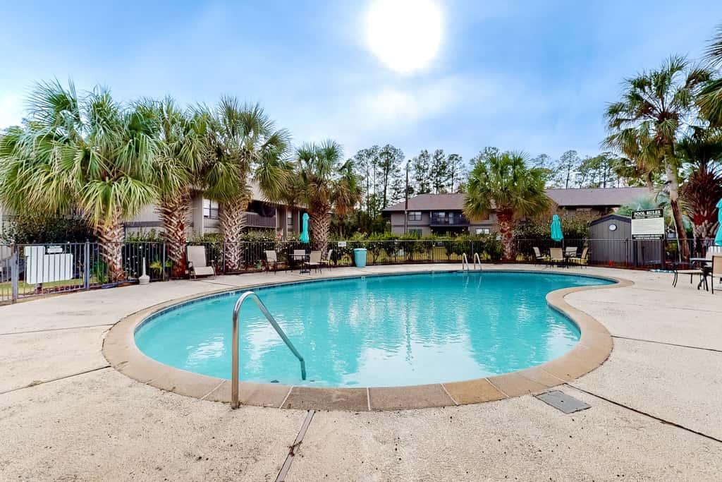 Lanai Village Condo w/ Pool & Tennis! Dog Friendly