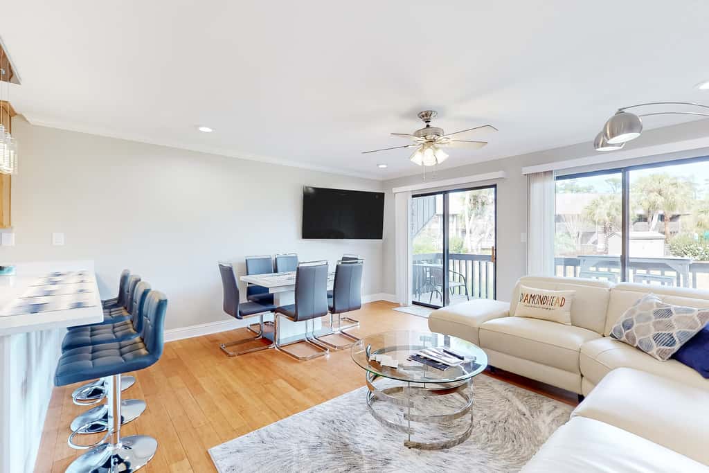 Lanai Village Condo w/ Pool & Tennis! Dog Friendly