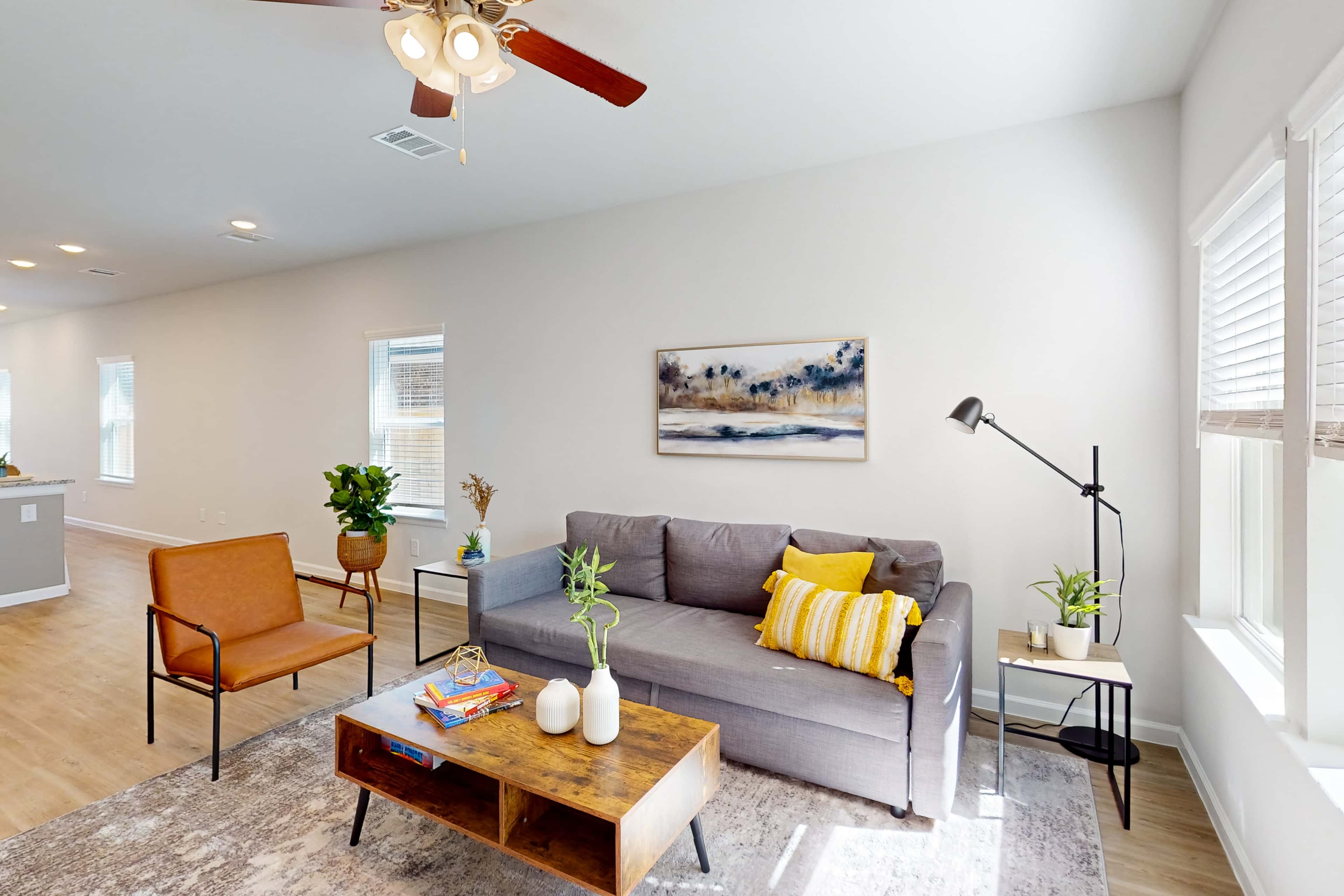 Patio Dining & Yard: Porter Escape, 3 Mi to Golf