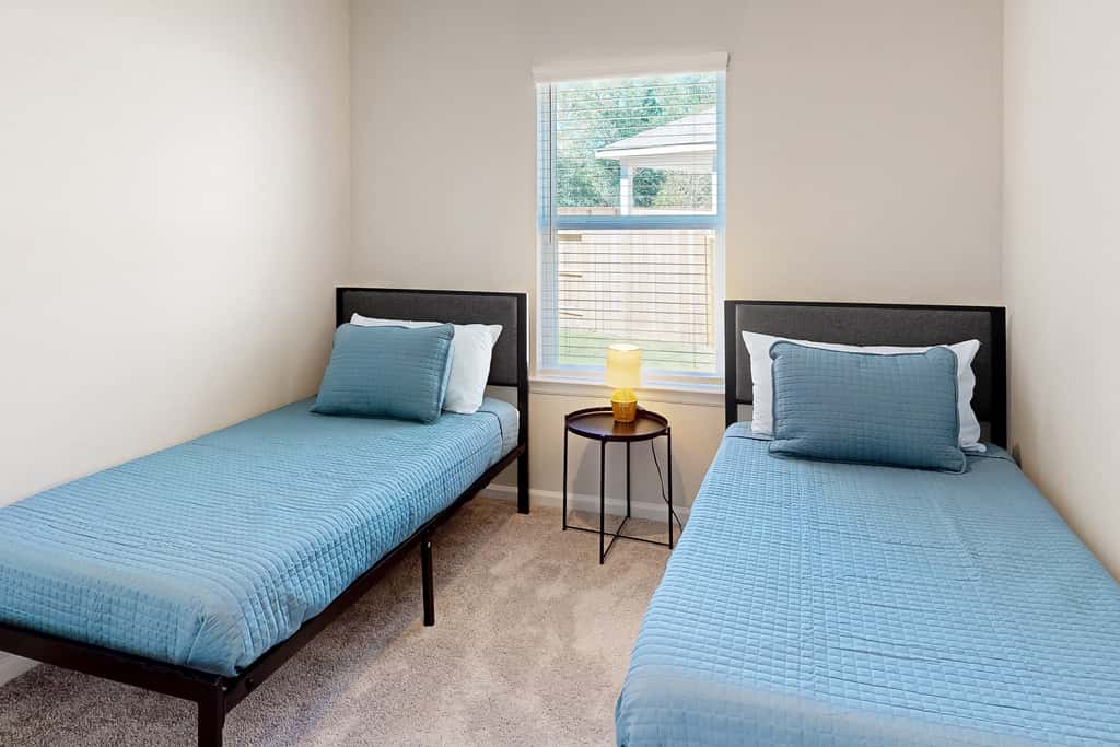 Patio Dining & Yard: Porter Escape, 3 Mi to Golf