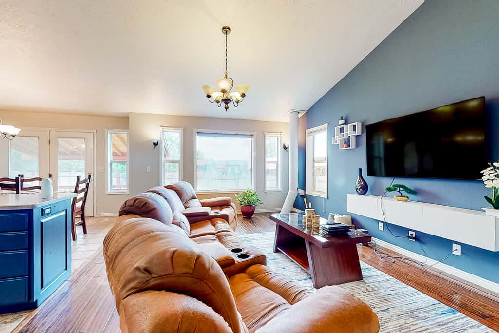 Hike, Golf & Explore: Driggs Home w/ Patio & Grill