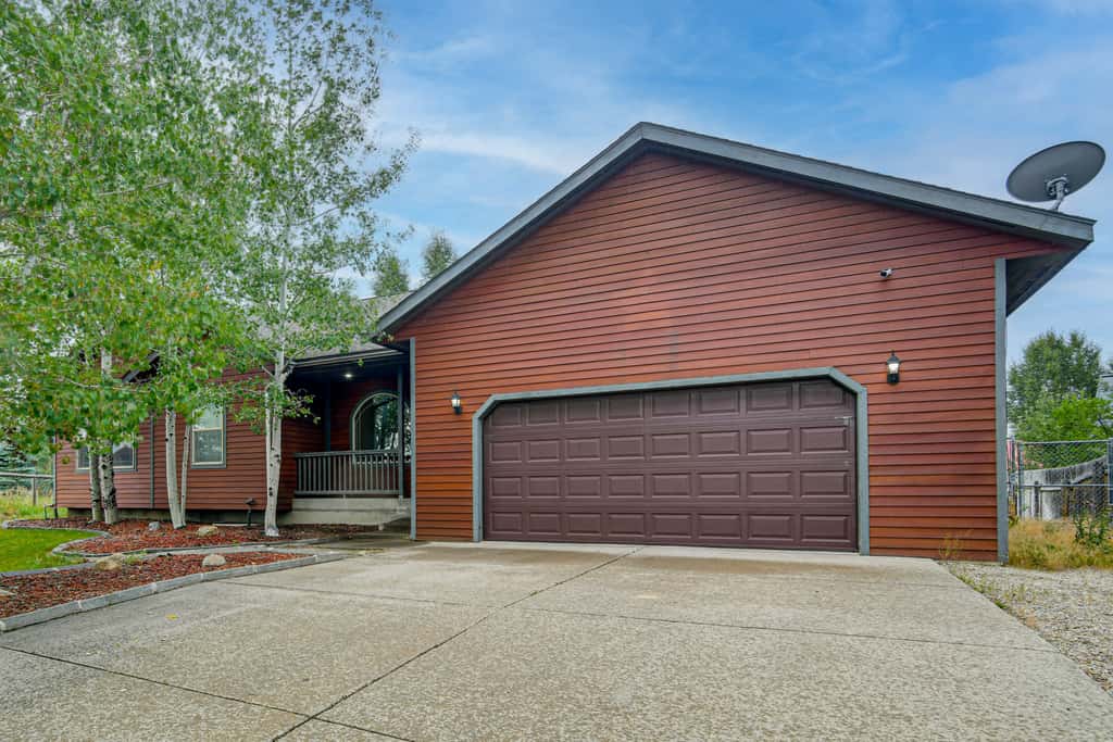 Hike, Golf & Explore: Driggs Home w/ Patio & Grill