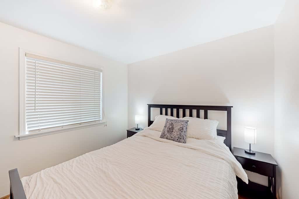 Near Golf & Parks! Couple's Haven in Klamath Falls