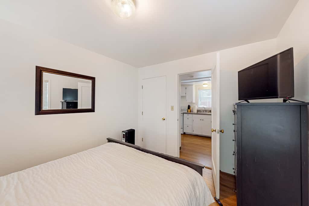 Near Golf & Parks! Couple's Haven in Klamath Falls