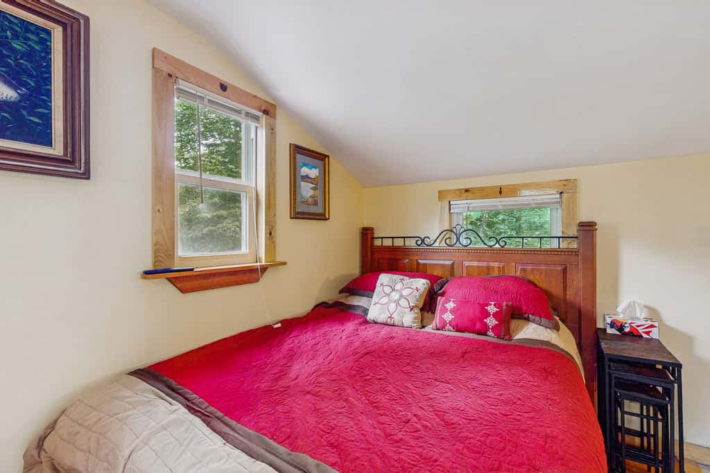 Tiny House at Sugarbush North: Adventure Hub!